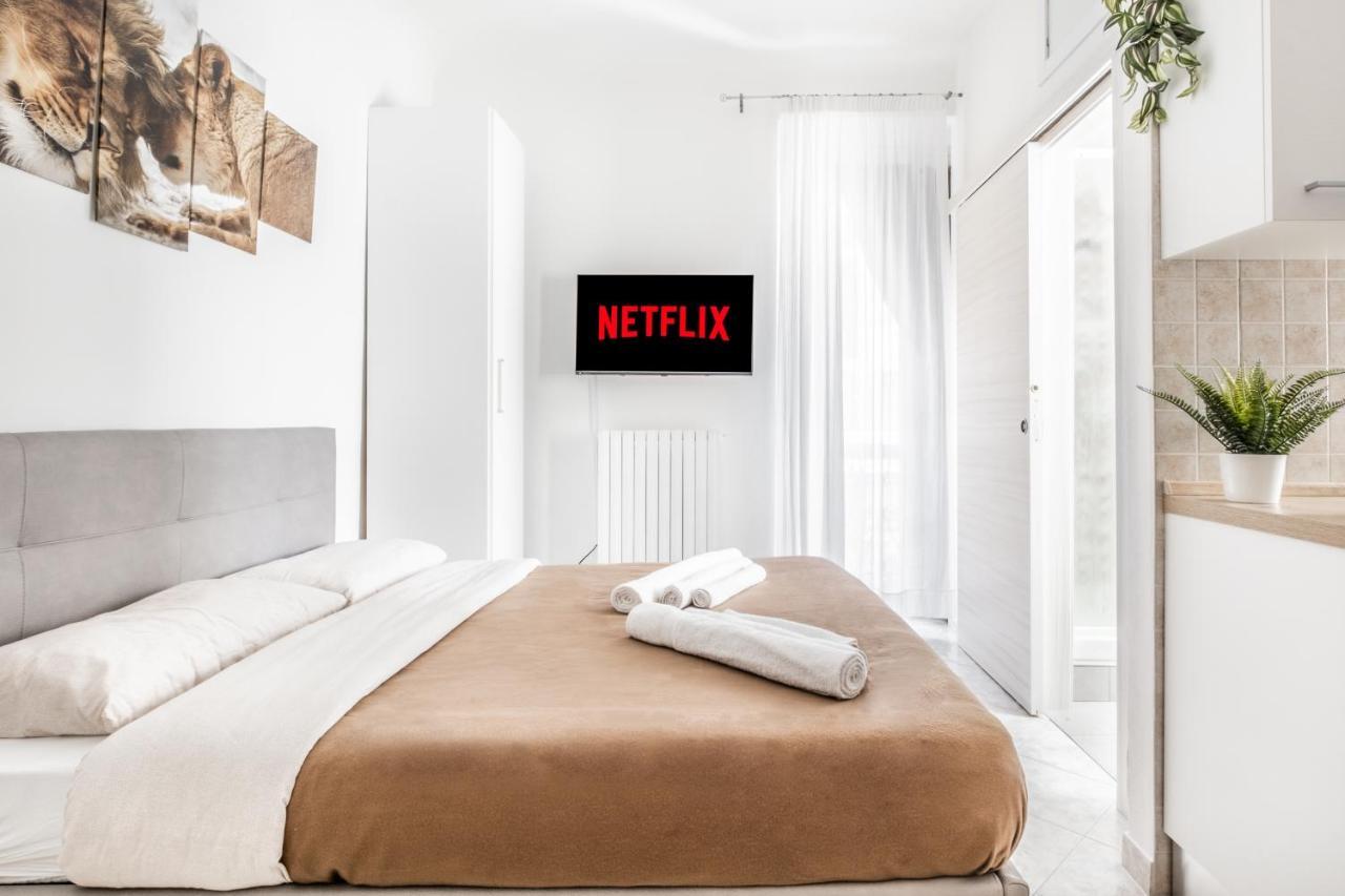 Апартаменти Pretty House Navigli-Duomo Netflix & Design Мілан Екстер'єр фото